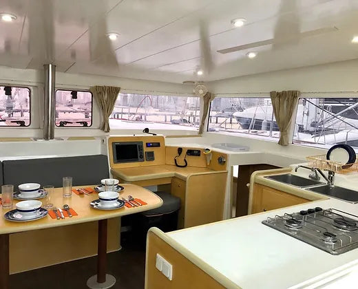 Modern and Stylish (Cat 40 Ps/Ft) - (Cartagena)