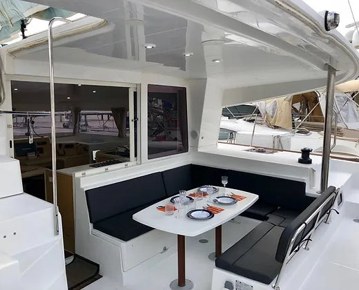 Modern and Stylish (Cat 40 Ps/Ft) - (Cartagena)