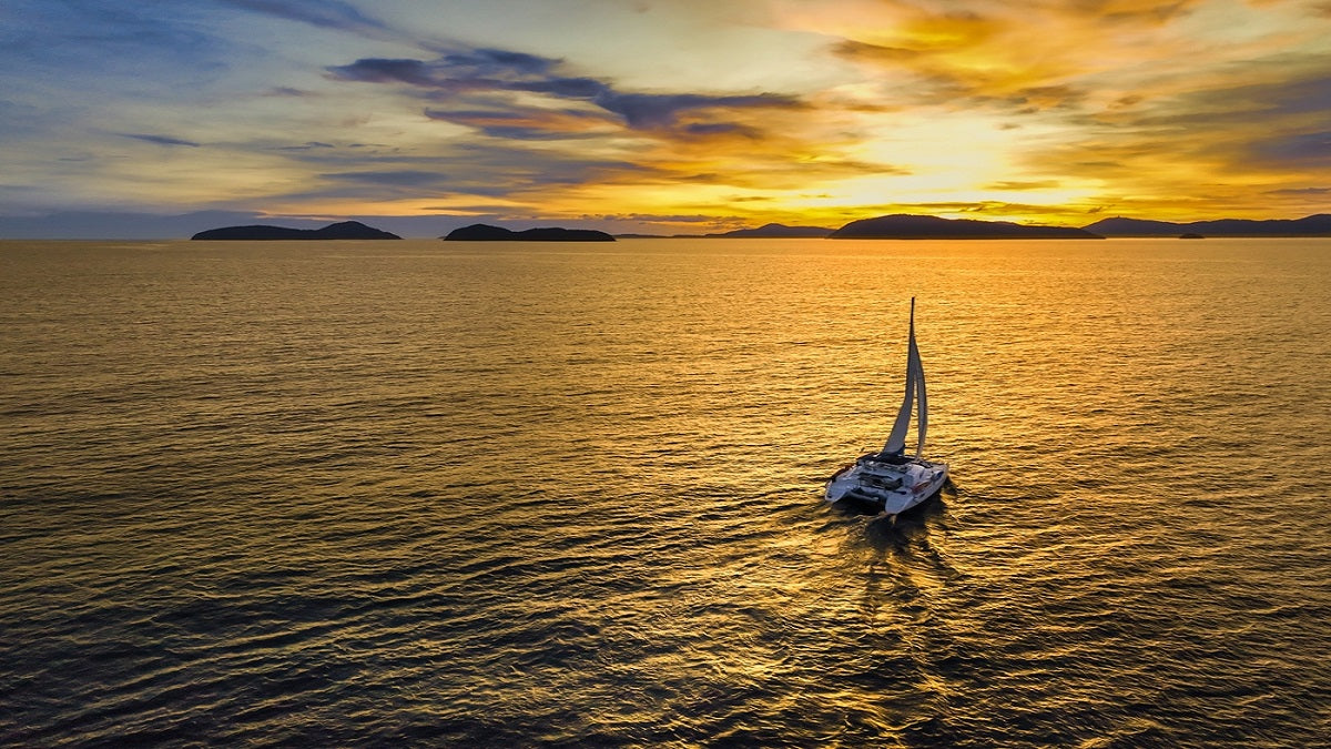 Introductory Sailing Course -ISSA Yacht Crew- in Panama